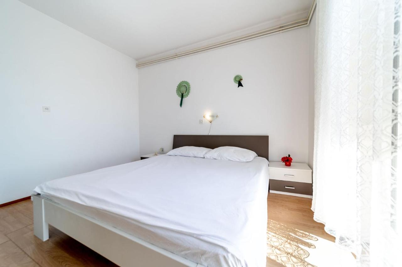 Apartmani Bozica Barbat na Rabu Екстер'єр фото