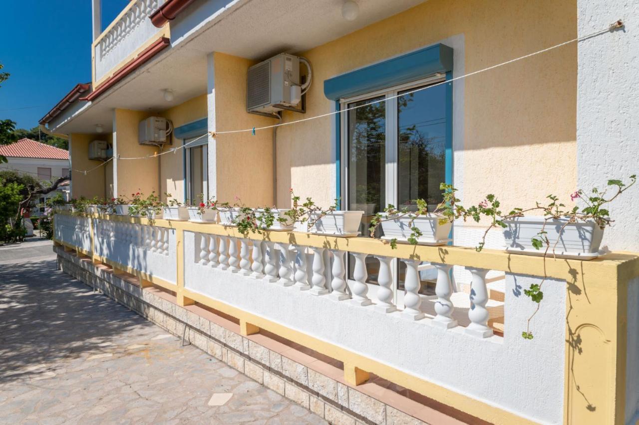 Apartmani Bozica Barbat na Rabu Екстер'єр фото