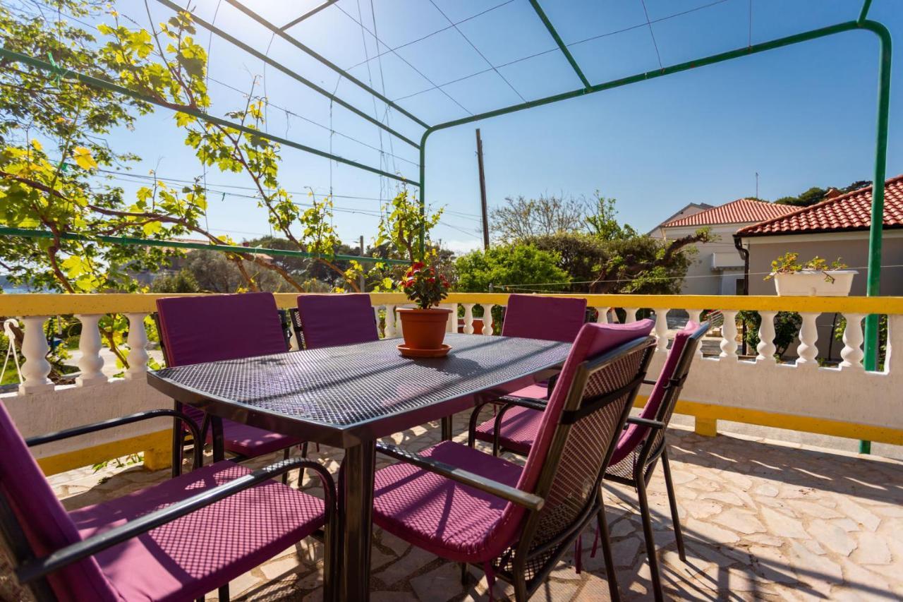 Apartmani Bozica Barbat na Rabu Екстер'єр фото