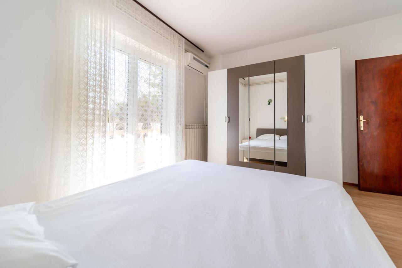 Apartmani Bozica Barbat na Rabu Екстер'єр фото