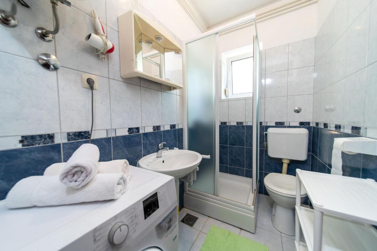 Apartmani Bozica Barbat na Rabu Екстер'єр фото
